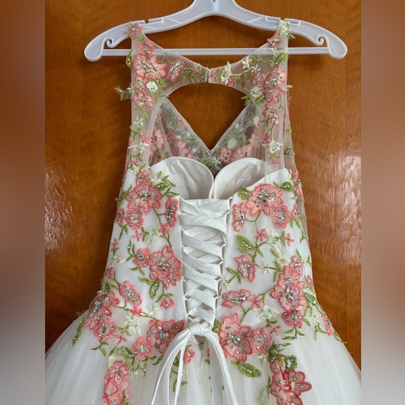 Sweet 16/ Quinceañera/ Wedding Dancing Queen Embellished Ivory Formal Ball Gown - Picture 5 of 10